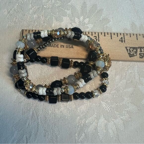 New Stretch Skyline Collection Bracelets Owl Charm Set of 4 Black Gold - Picture 5 of 5